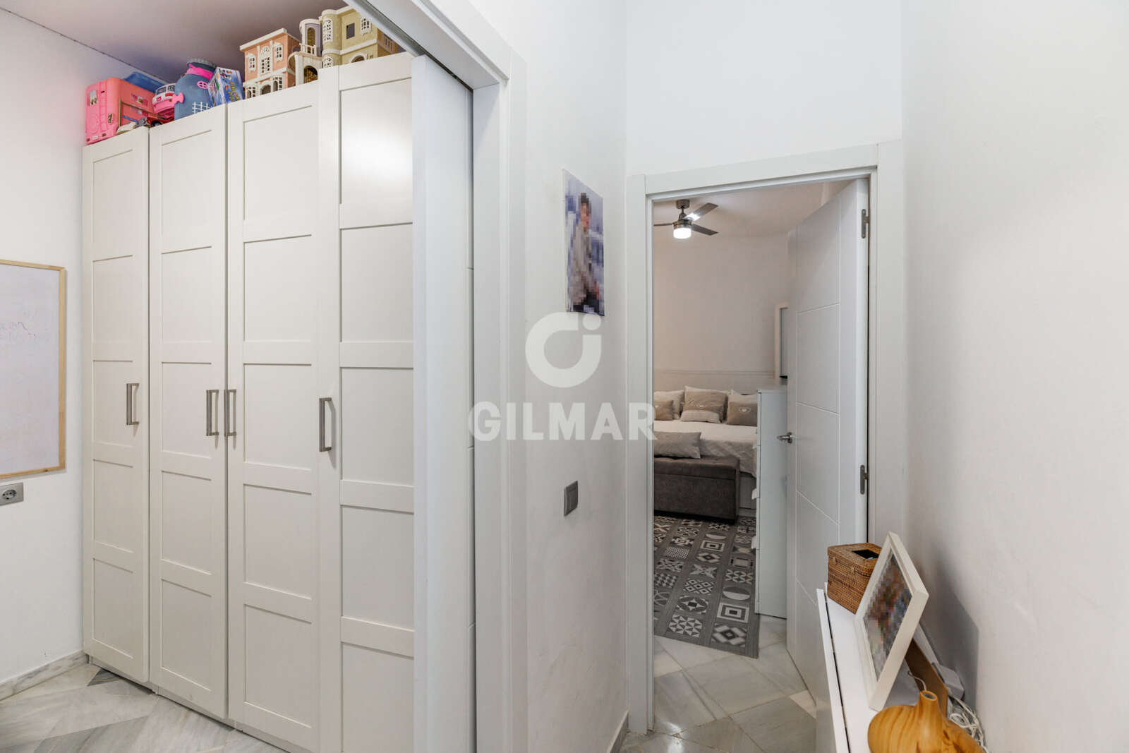 Property slider Gilmar