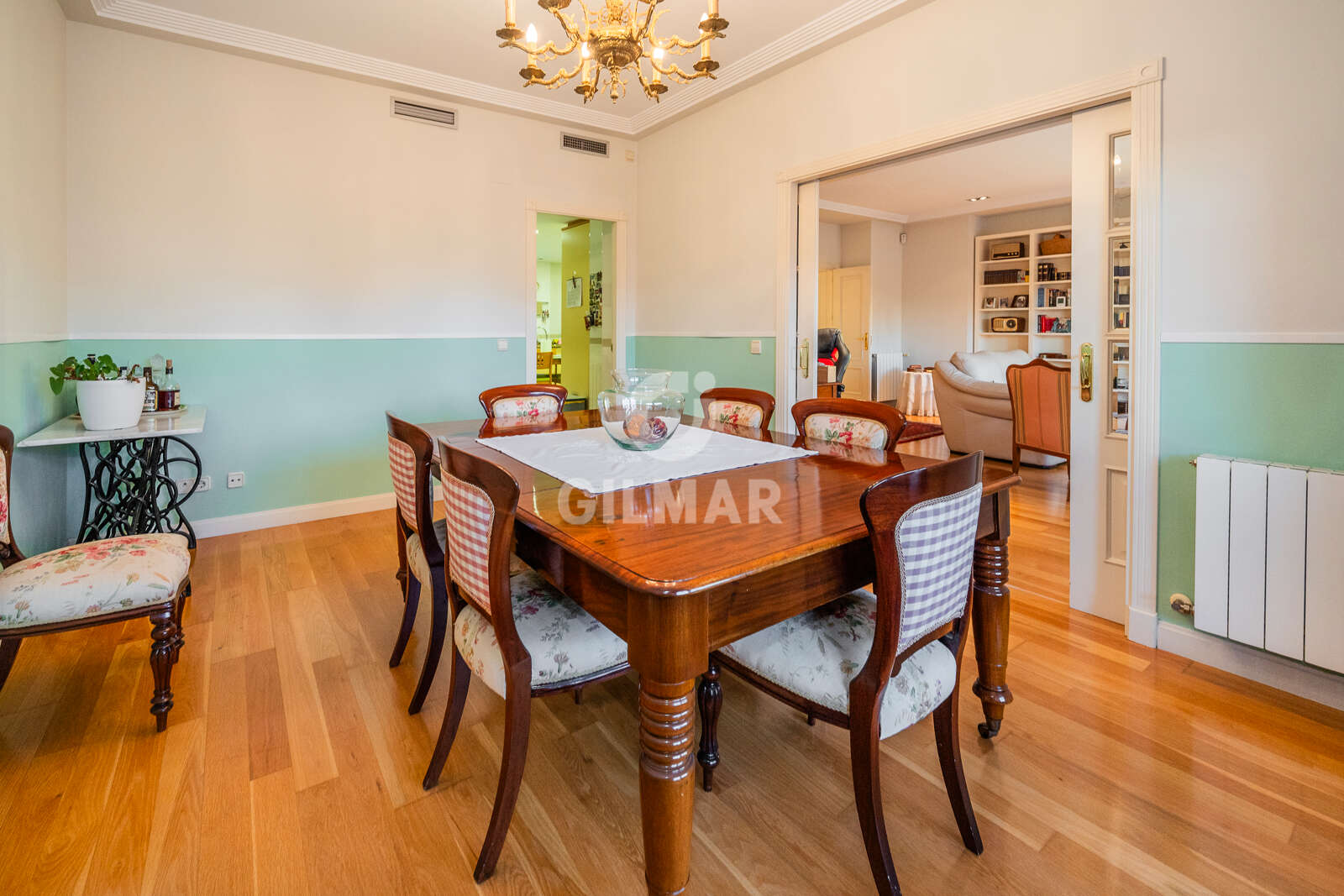Property slider Gilmar