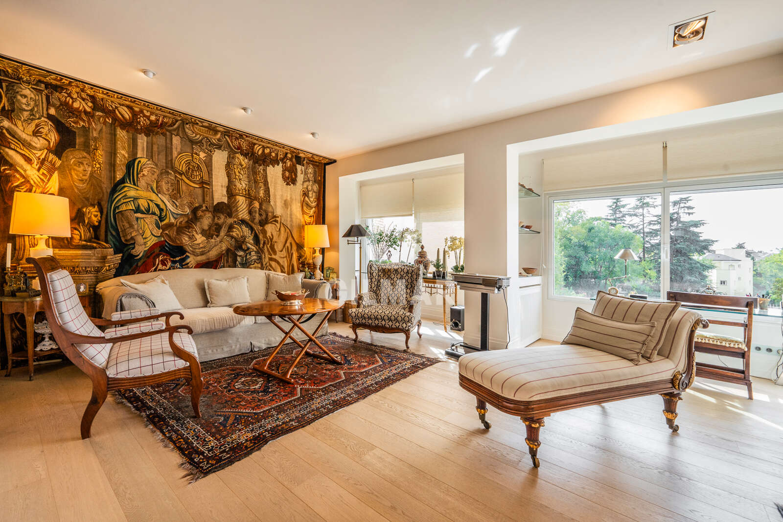 Property slider Gilmar
