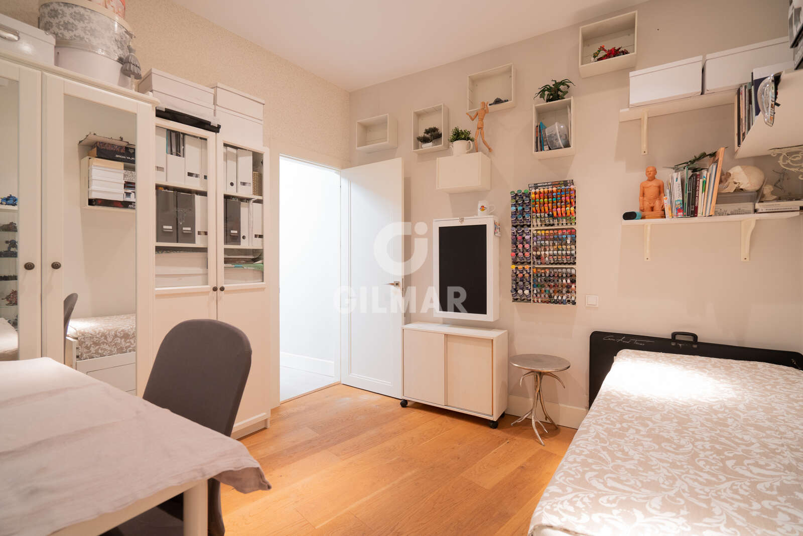 Property slider Gilmar