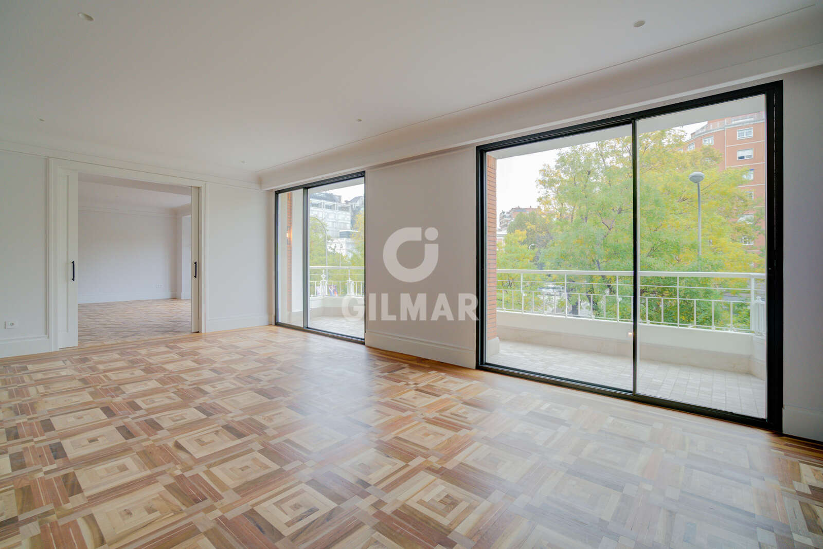 Property slider Gilmar