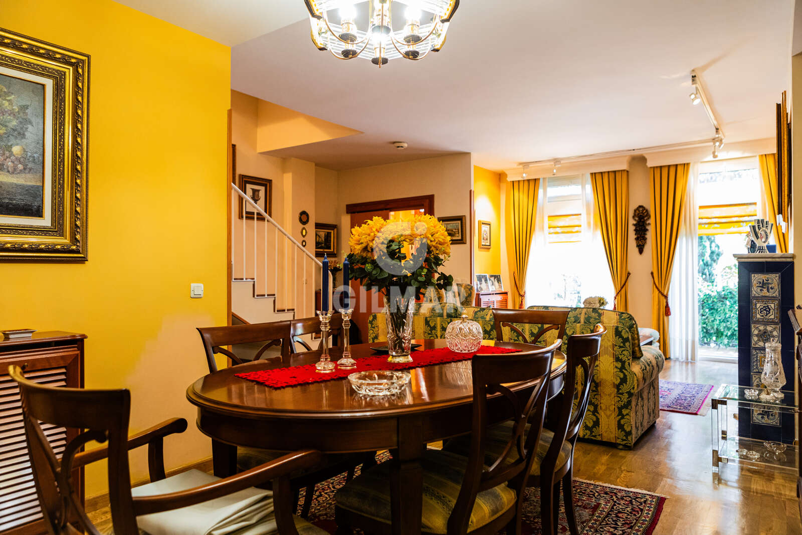 Property slider Gilmar