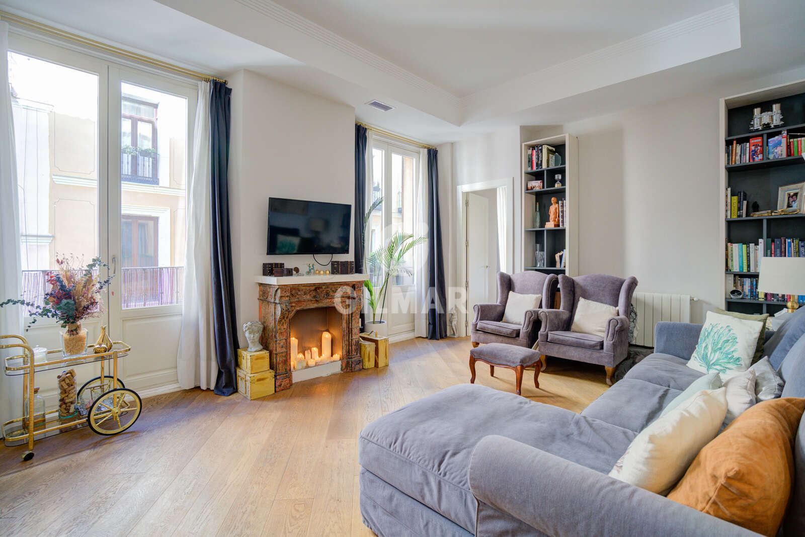 Property slider Gilmar