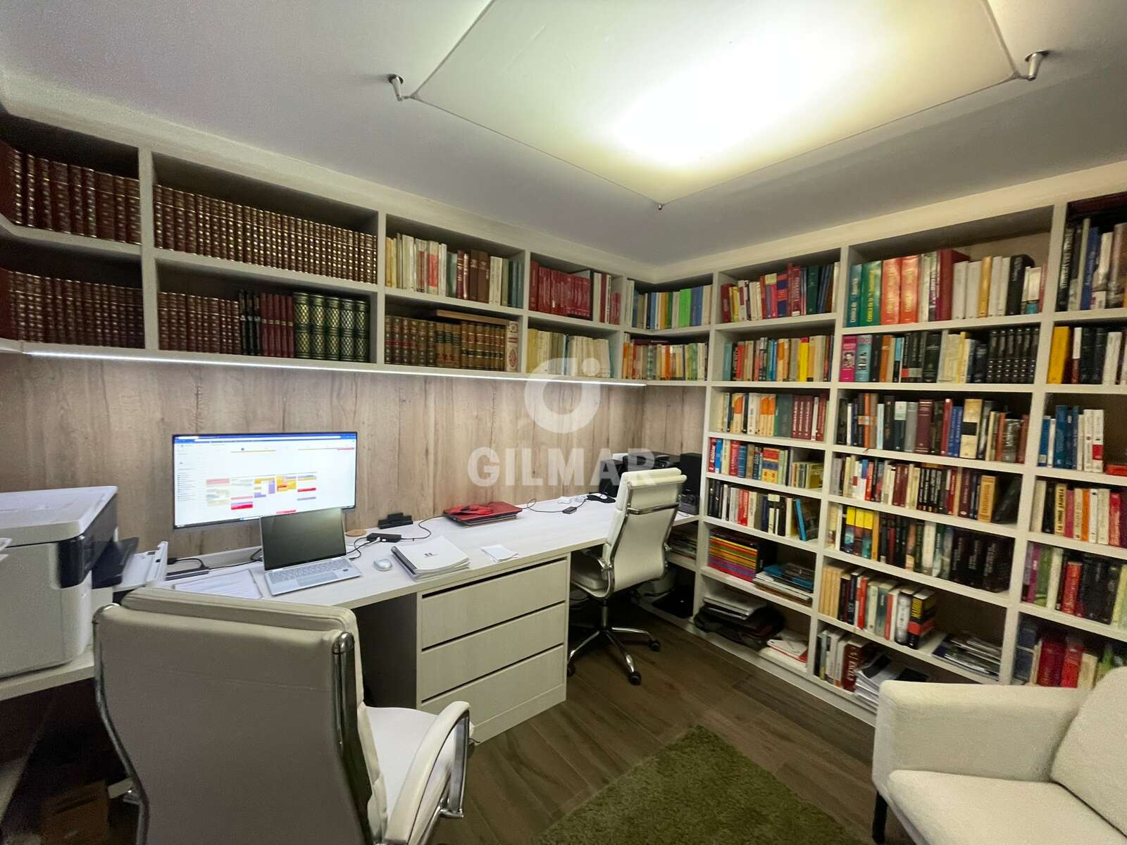 Property slider Gilmar