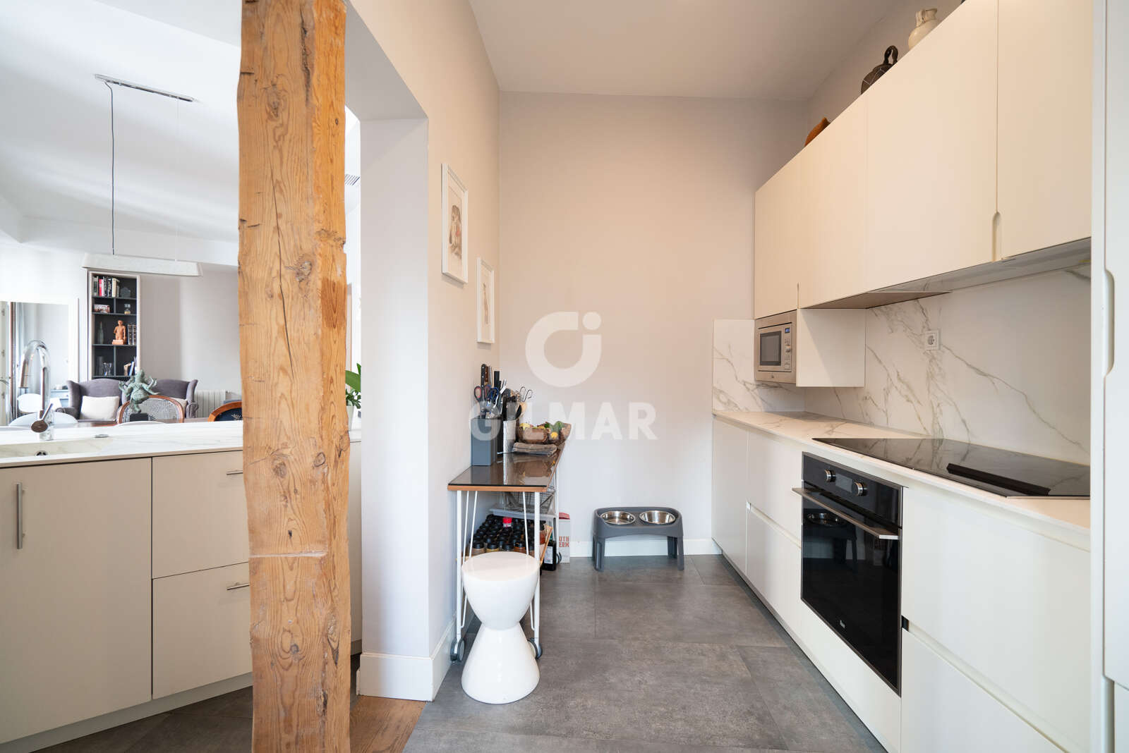 Property slider Gilmar