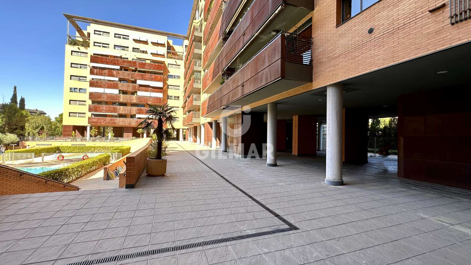 Property slider Gilmar