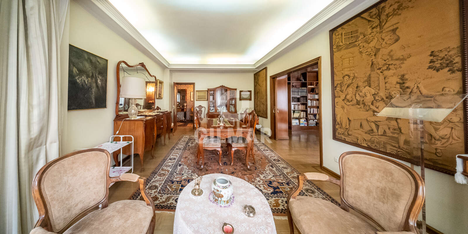 Property slider Gilmar