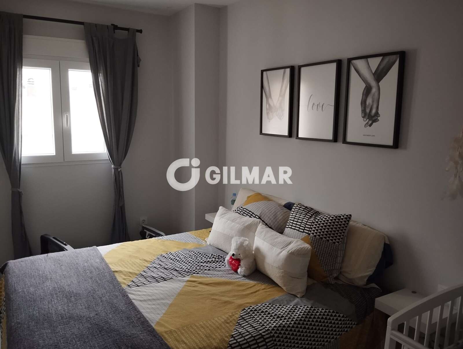 Property slider Gilmar
