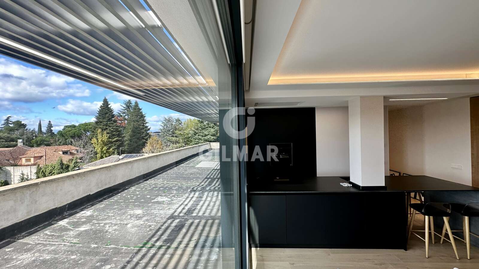 Property slider Gilmar