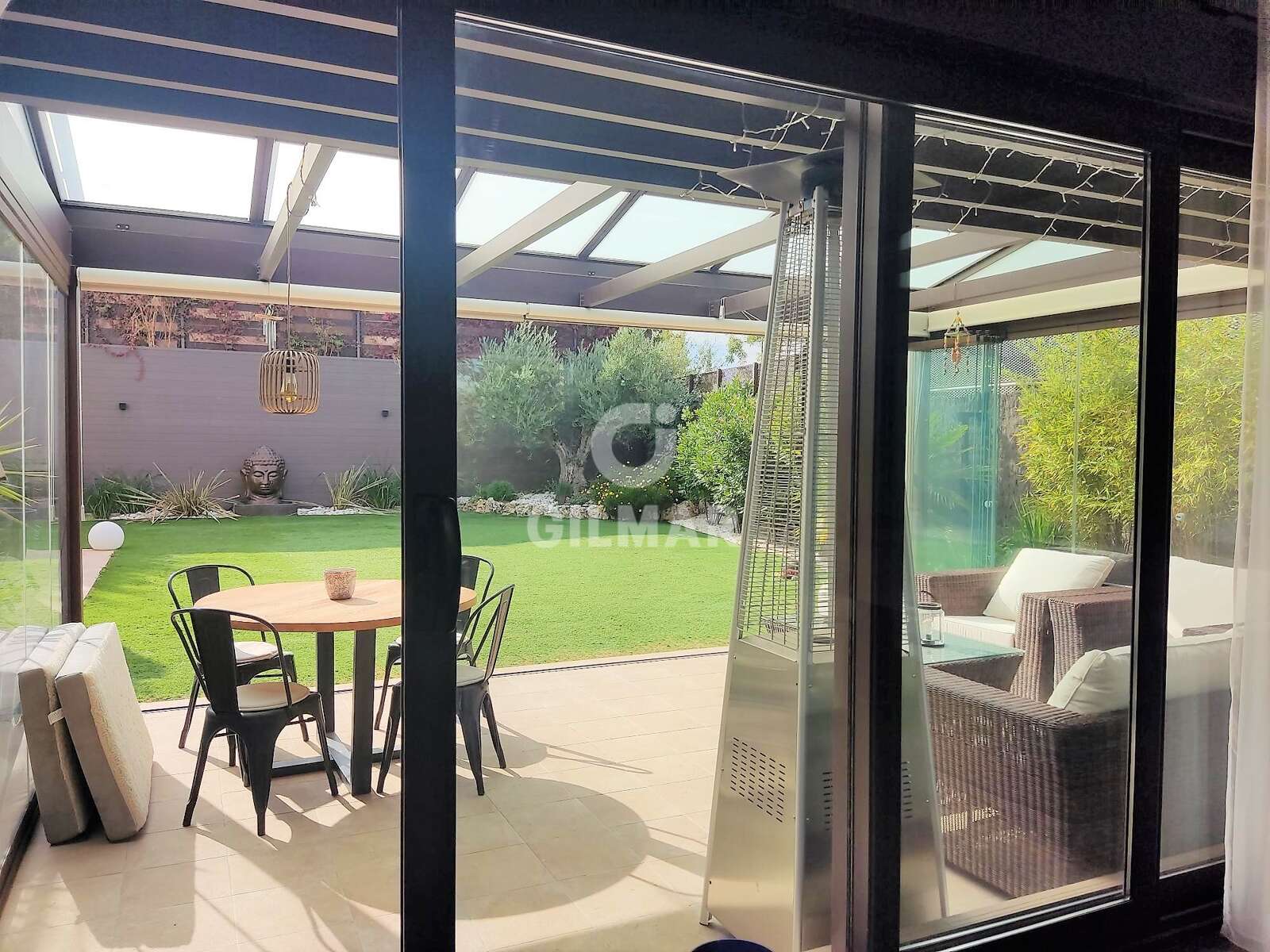 Property slider Gilmar