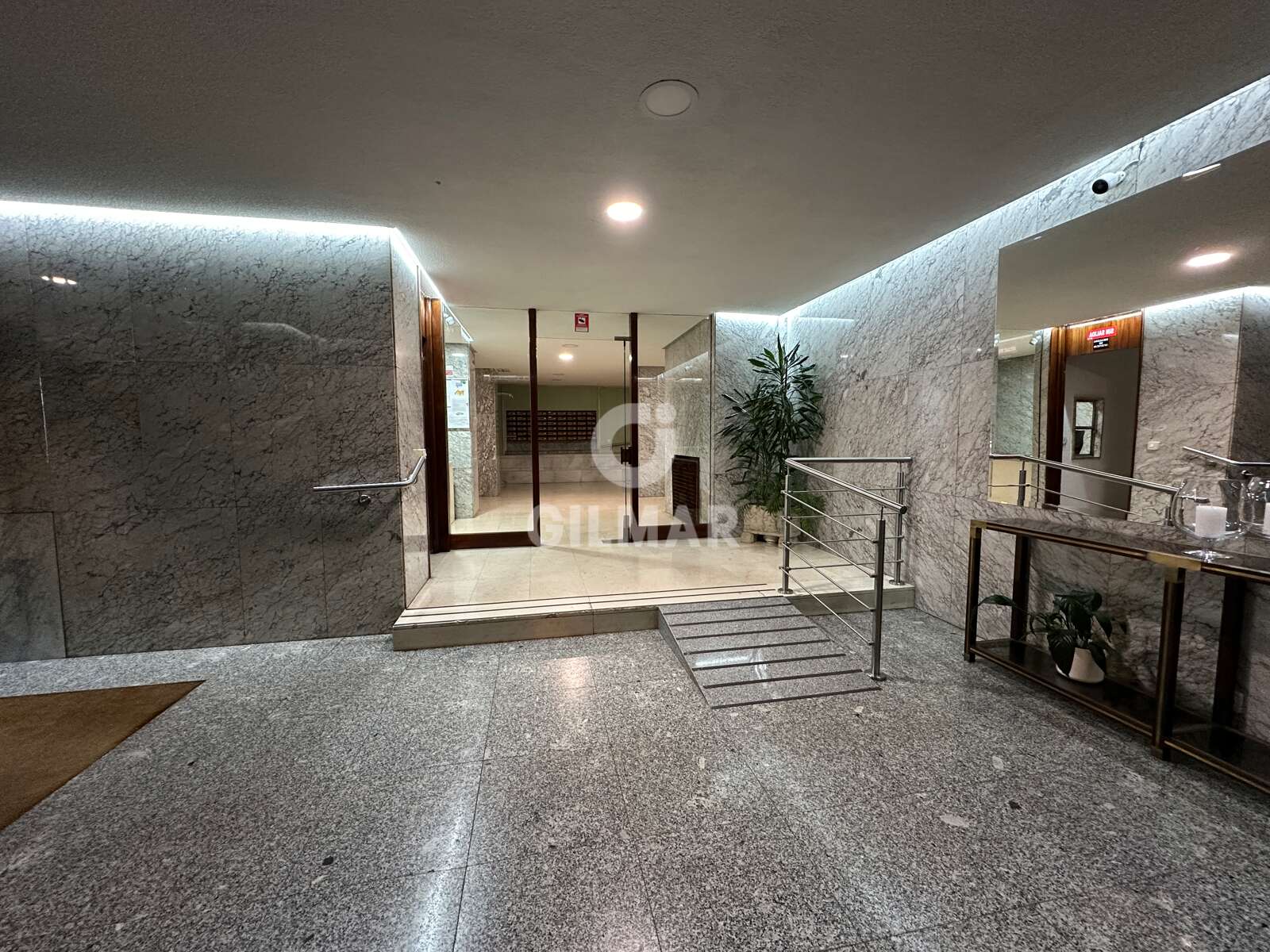 Property slider Gilmar