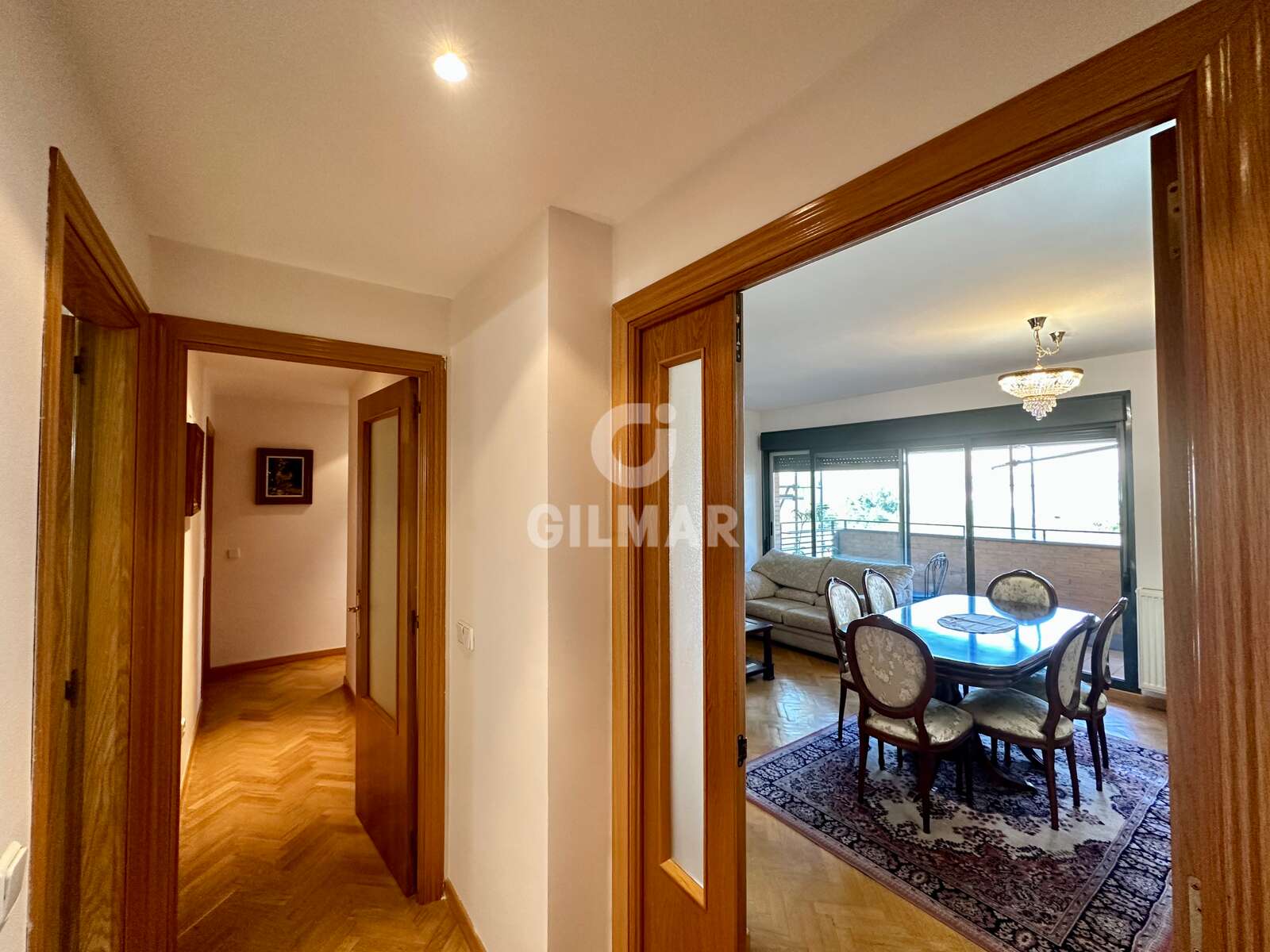 Property slider Gilmar