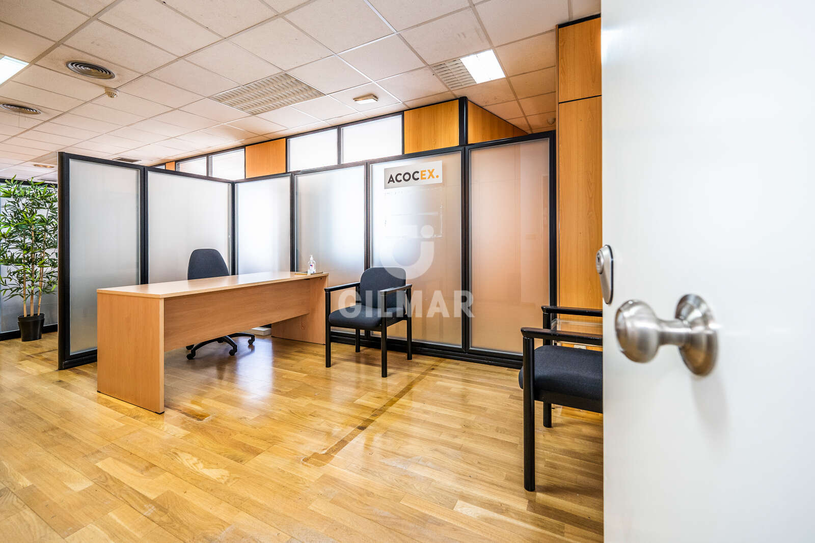 Property slider Gilmar