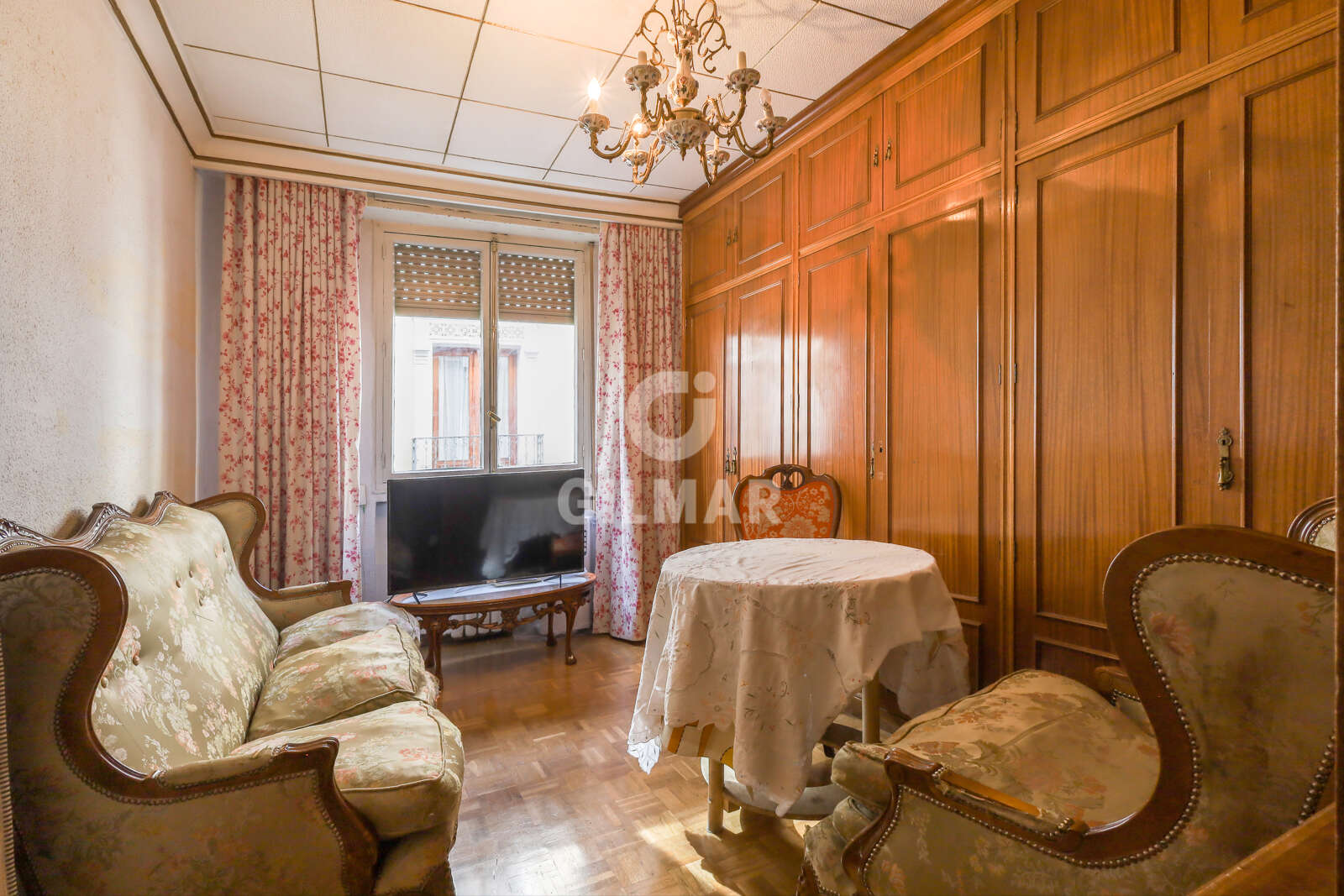 Property slider Gilmar