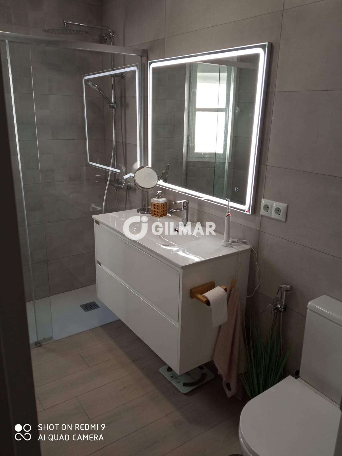 Property slider Gilmar