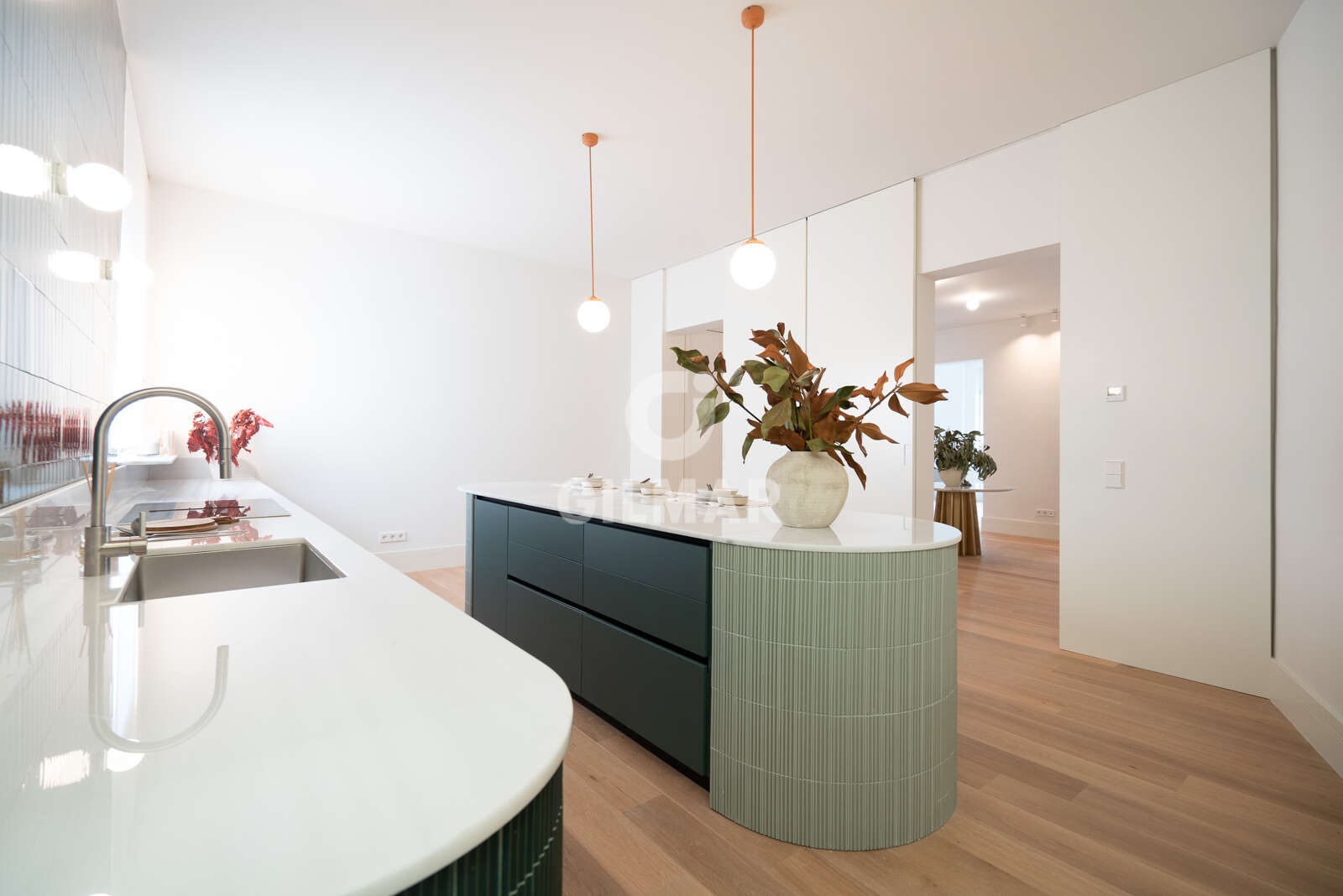 Property slider Gilmar