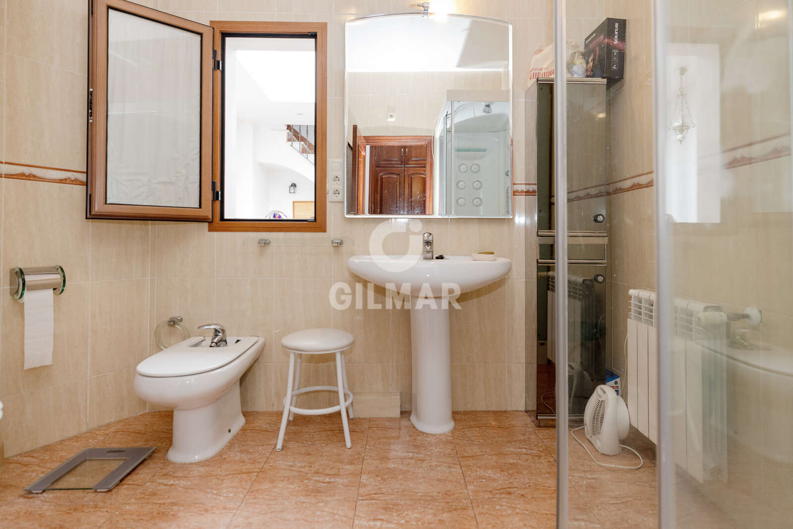 Property slider Gilmar