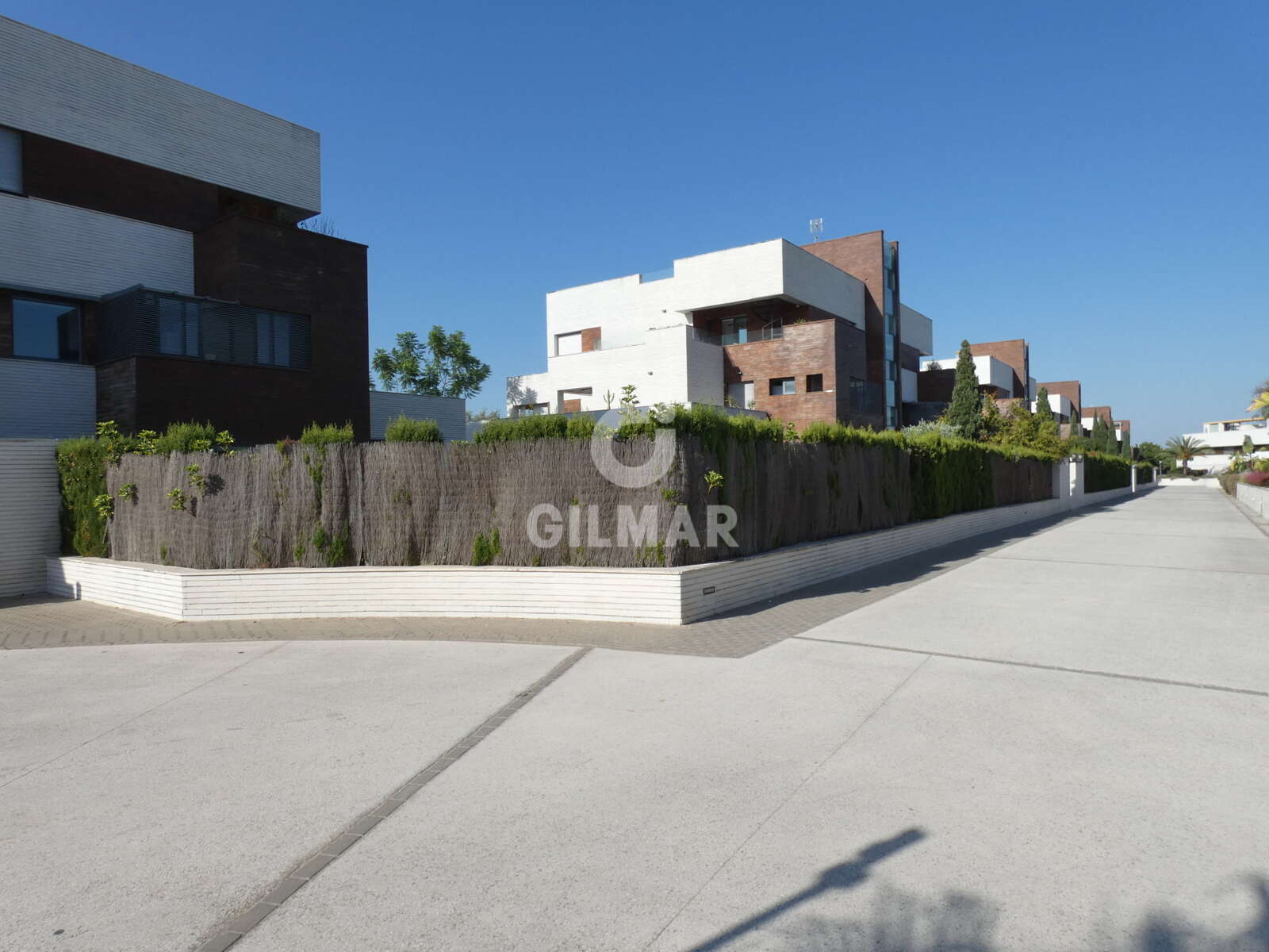 Property slider Gilmar