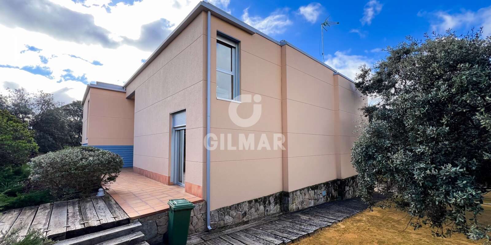 Property slider Gilmar