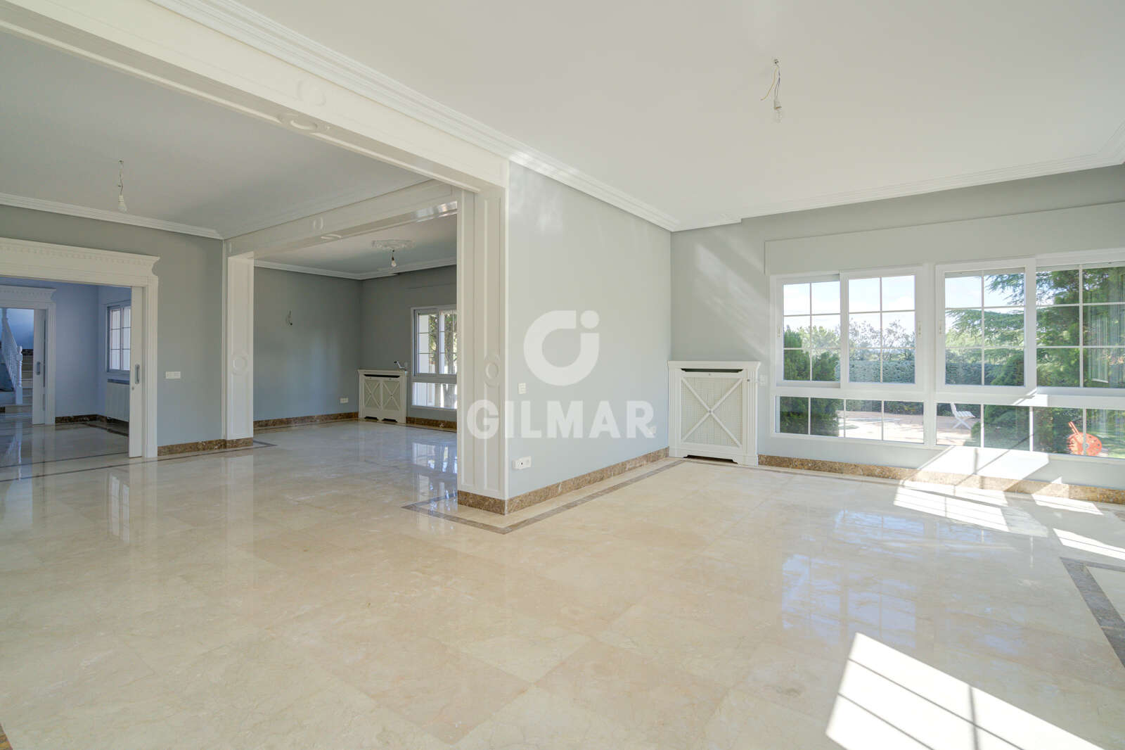 Property slider Gilmar