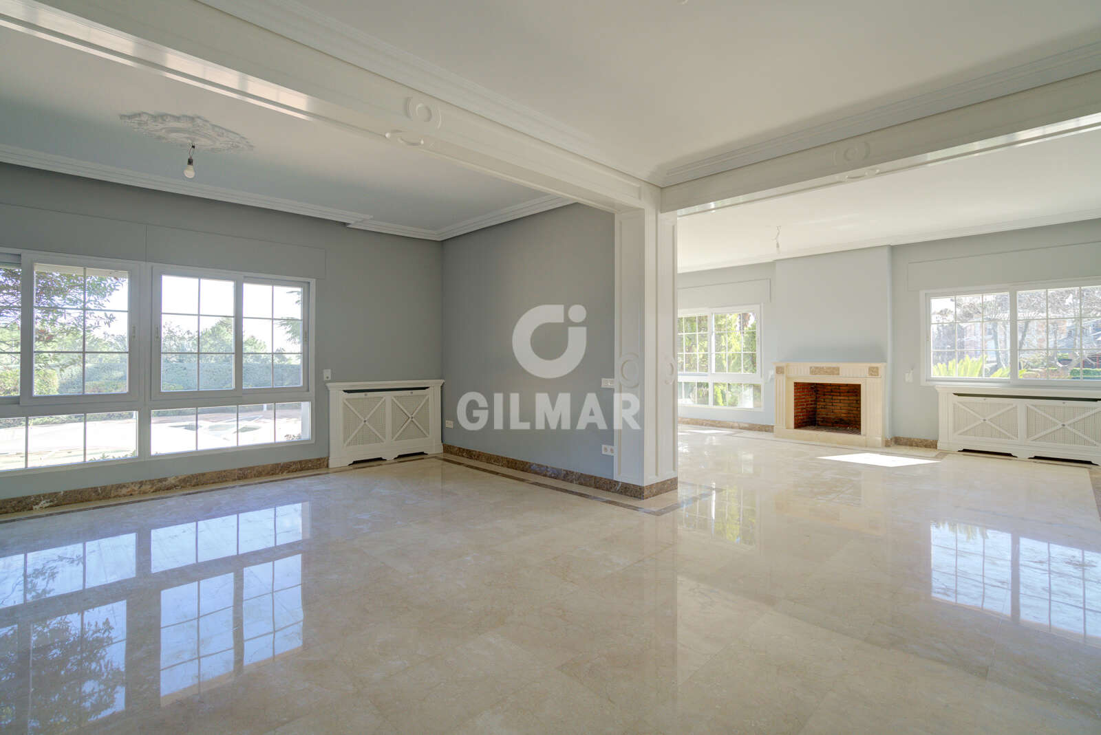 Property slider Gilmar