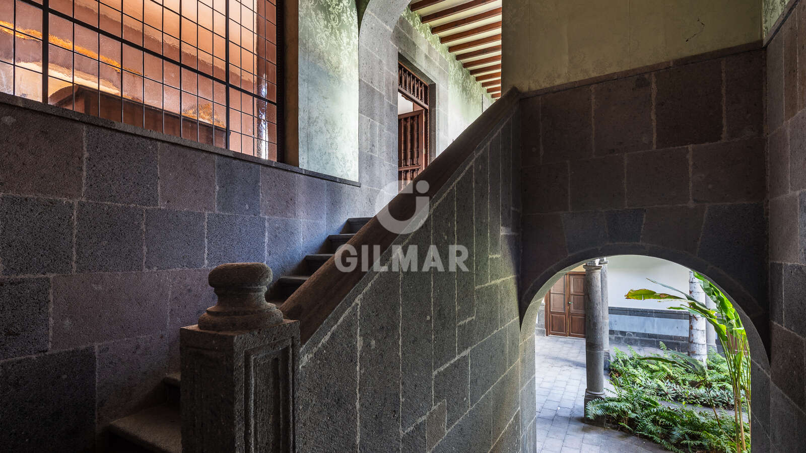 Property slider Gilmar