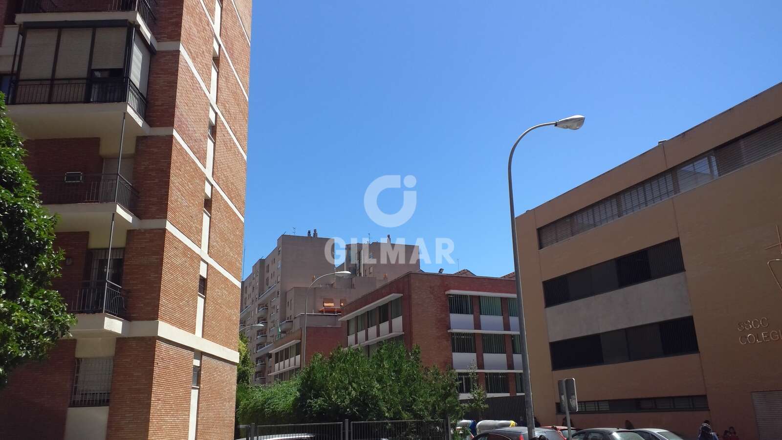 Property slider Gilmar