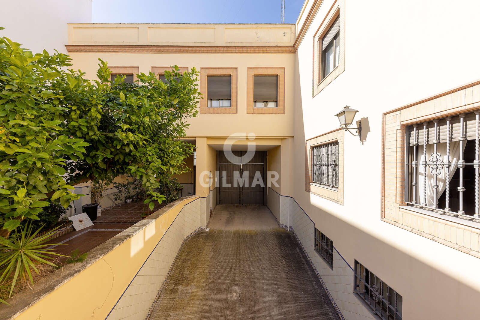 Property slider Gilmar