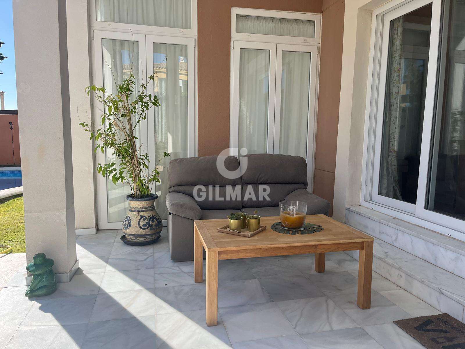 Property slider Gilmar