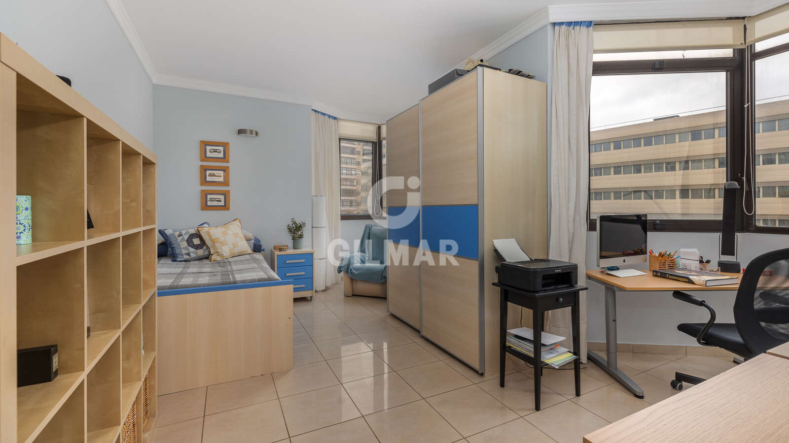 Property slider Gilmar