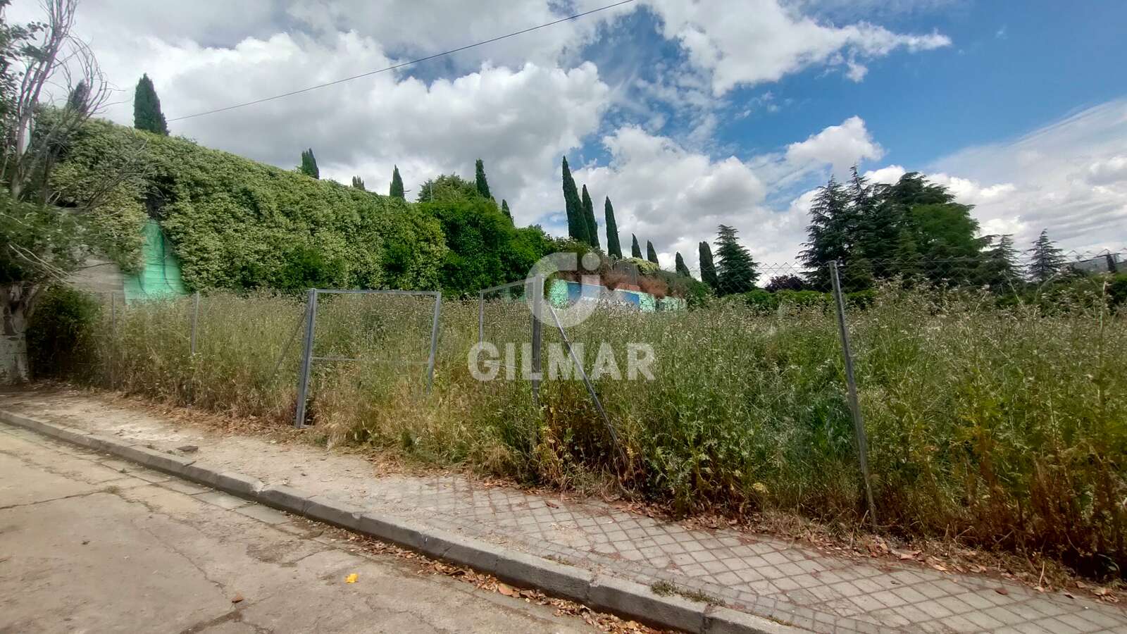 Property slider Gilmar