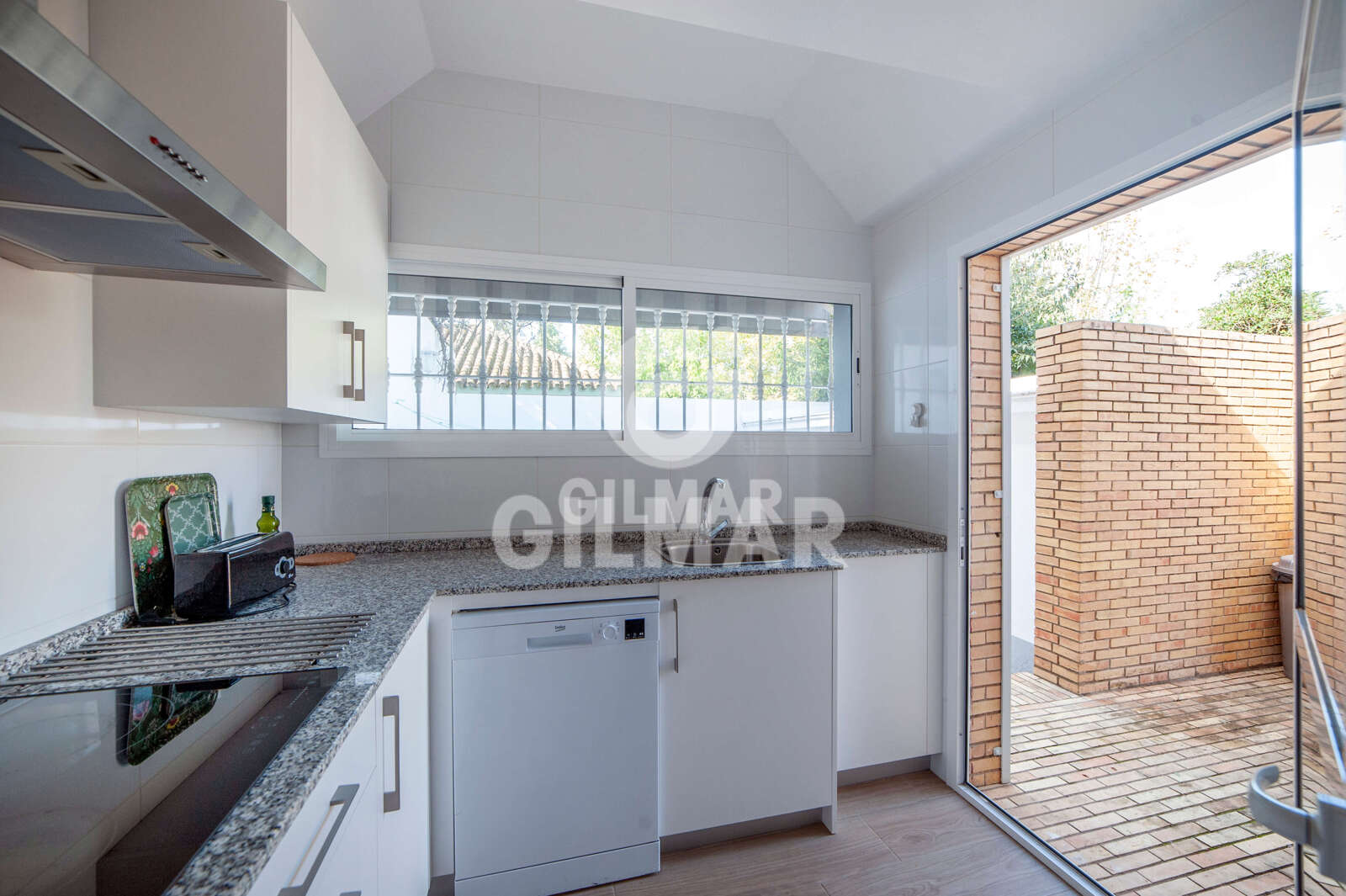 Property slider Gilmar