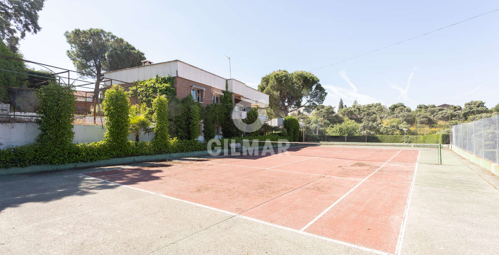 Property slider Gilmar