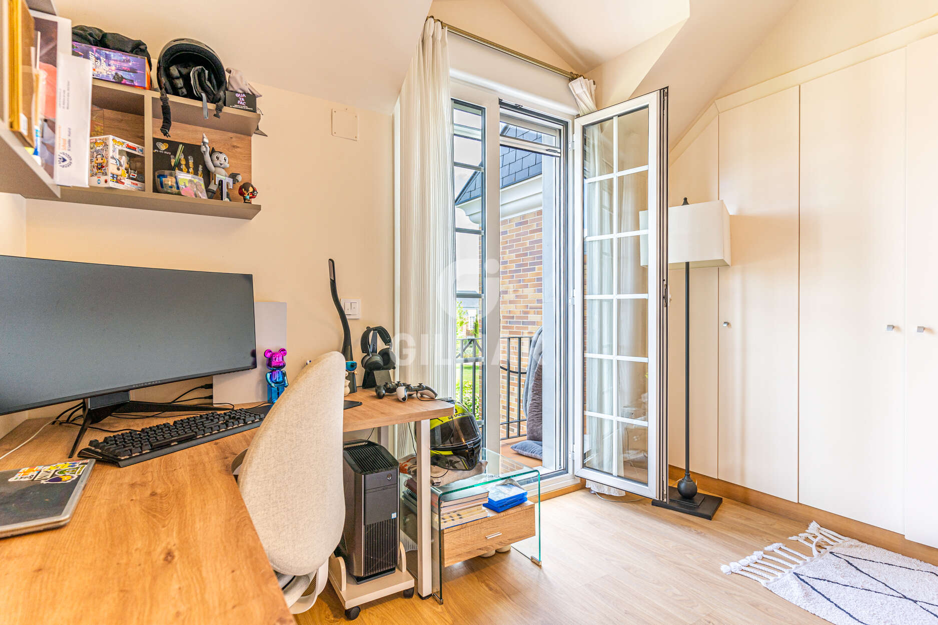 Photo of Terraced house