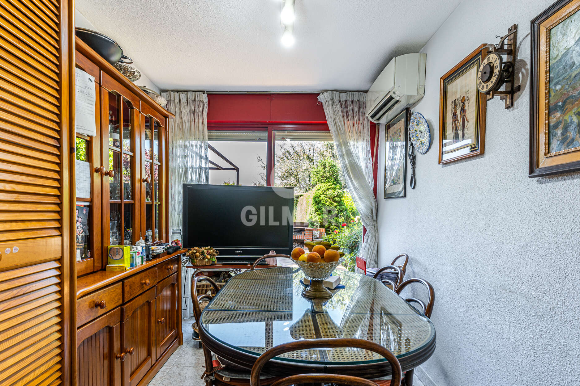 Photo of Terraced house