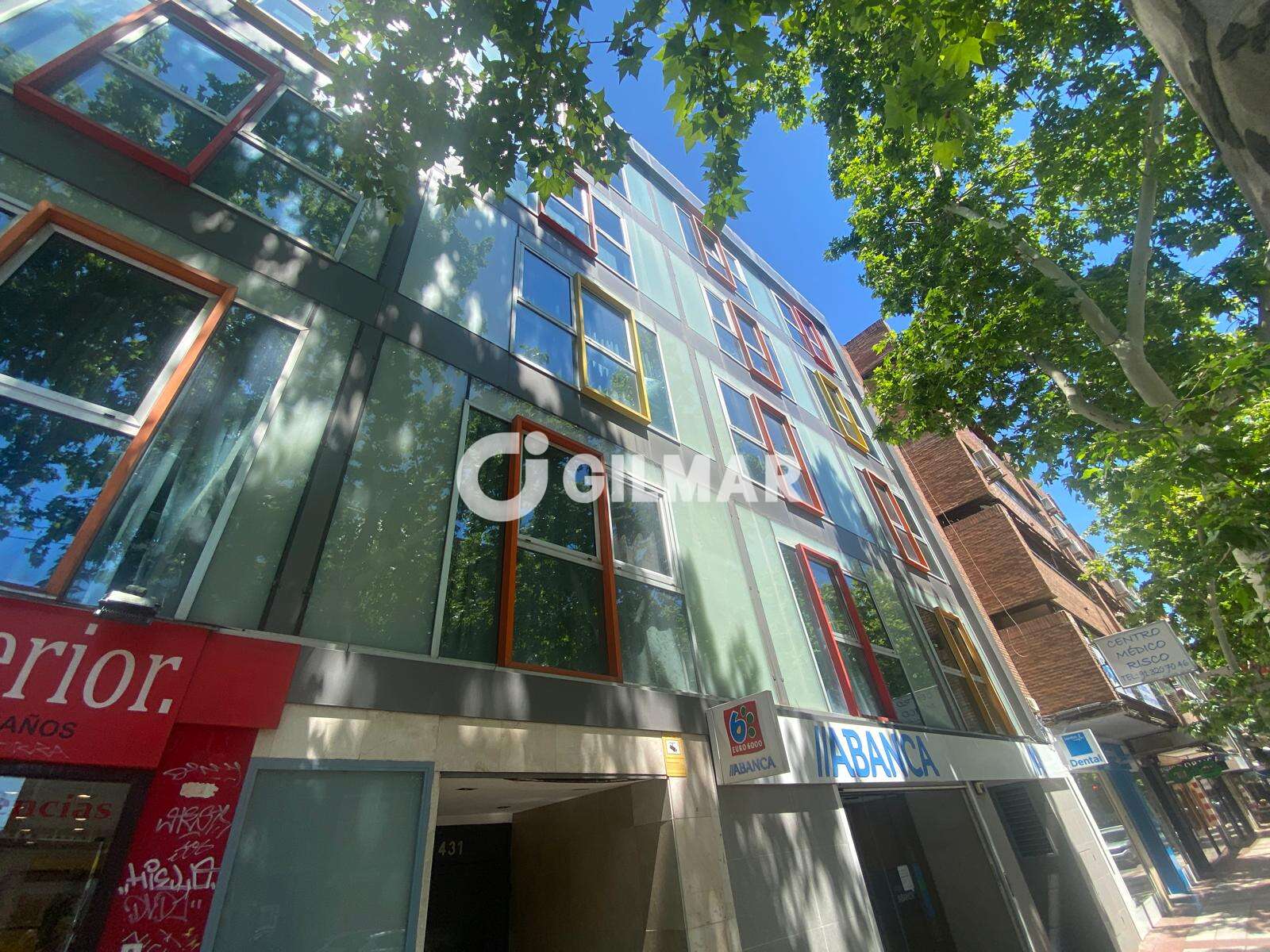 Property slider Gilmar