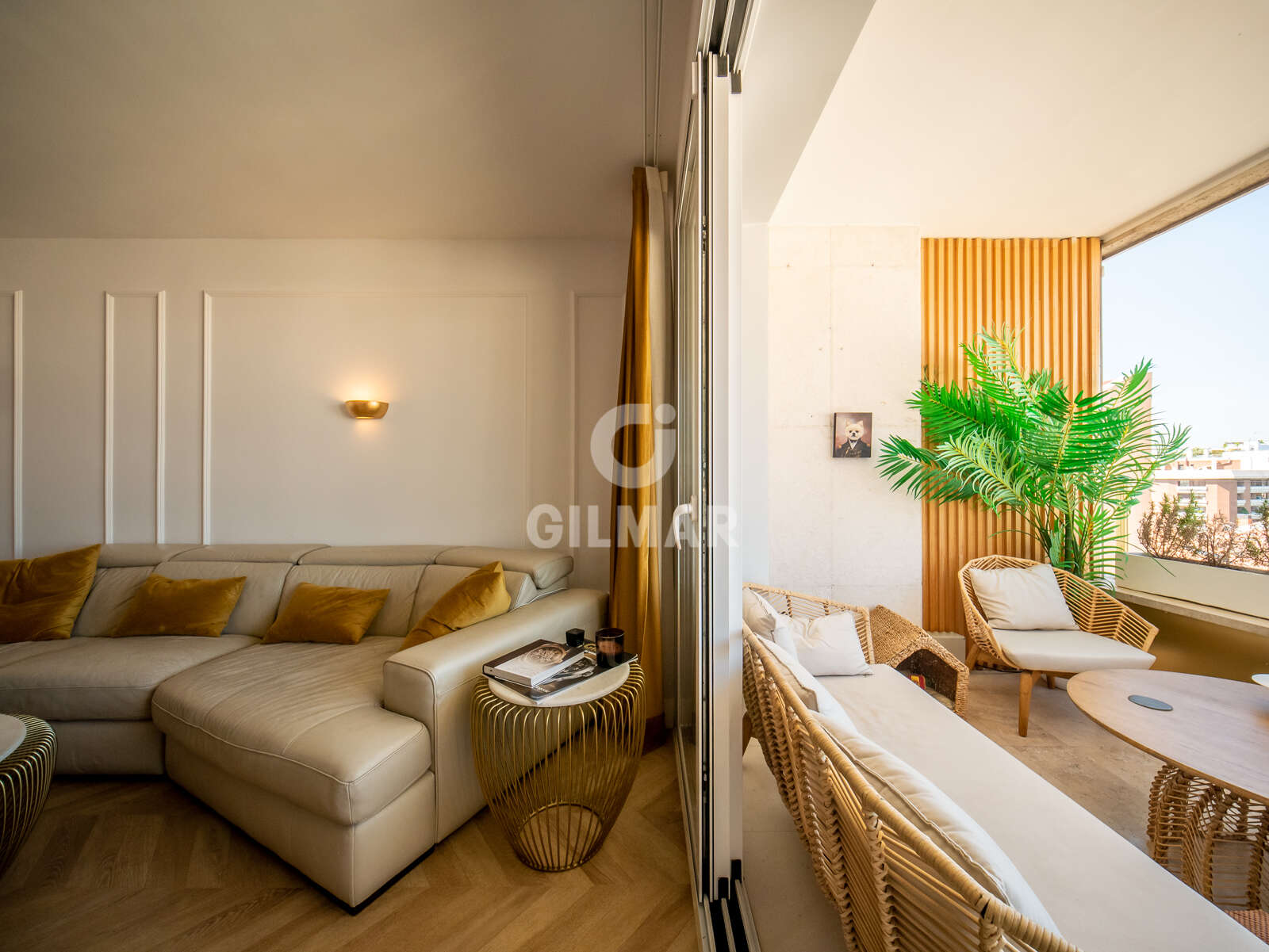 Property slider Gilmar