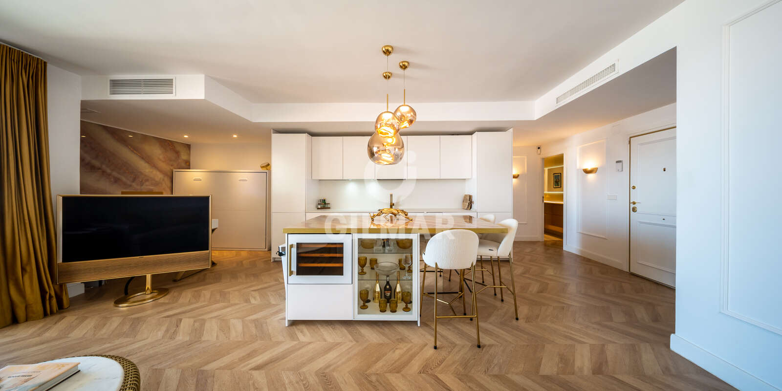 Property slider Gilmar