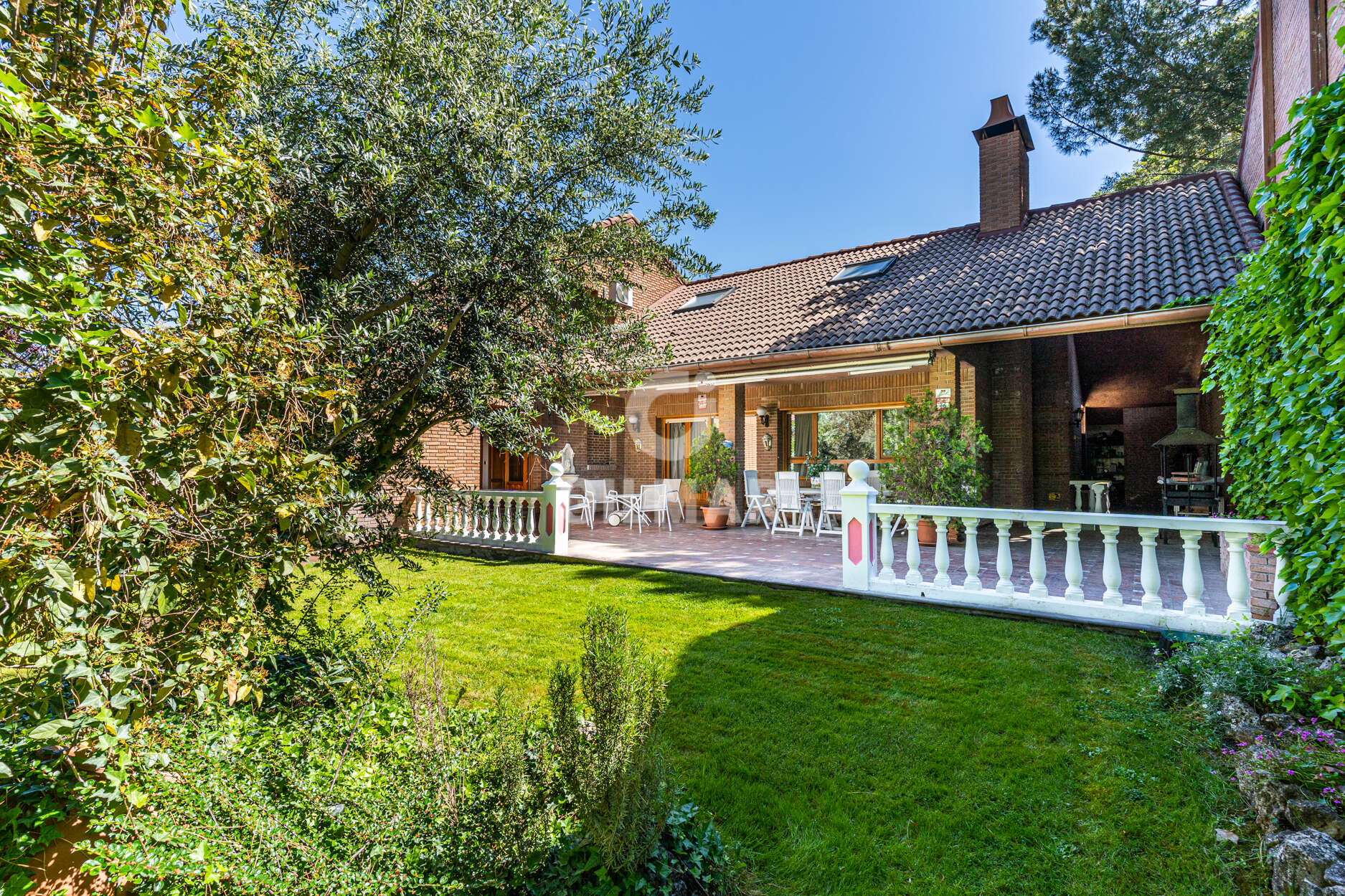 Photo of Terraced house