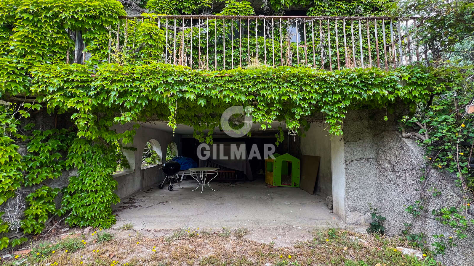 Property slider Gilmar