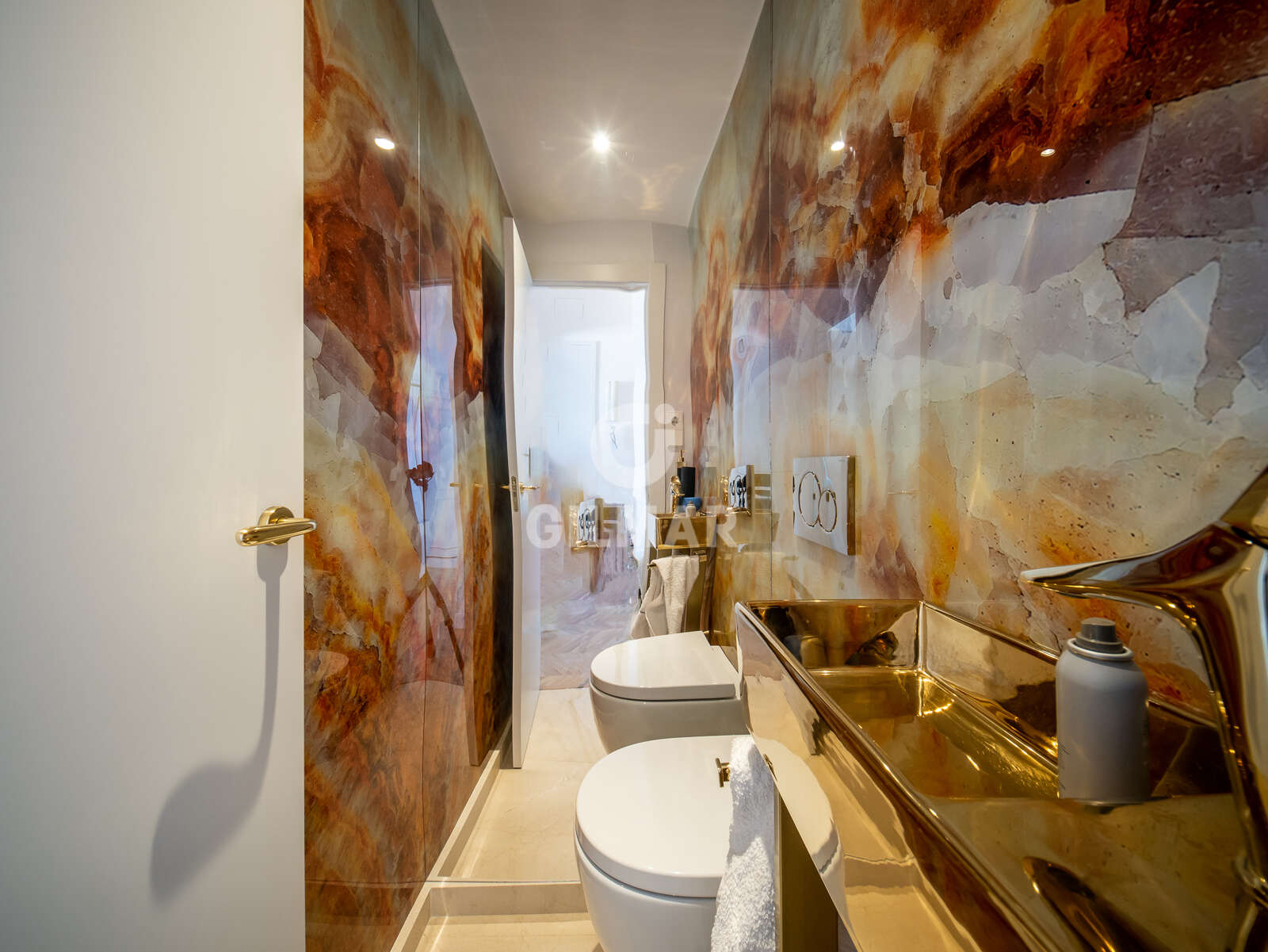 Property slider Gilmar