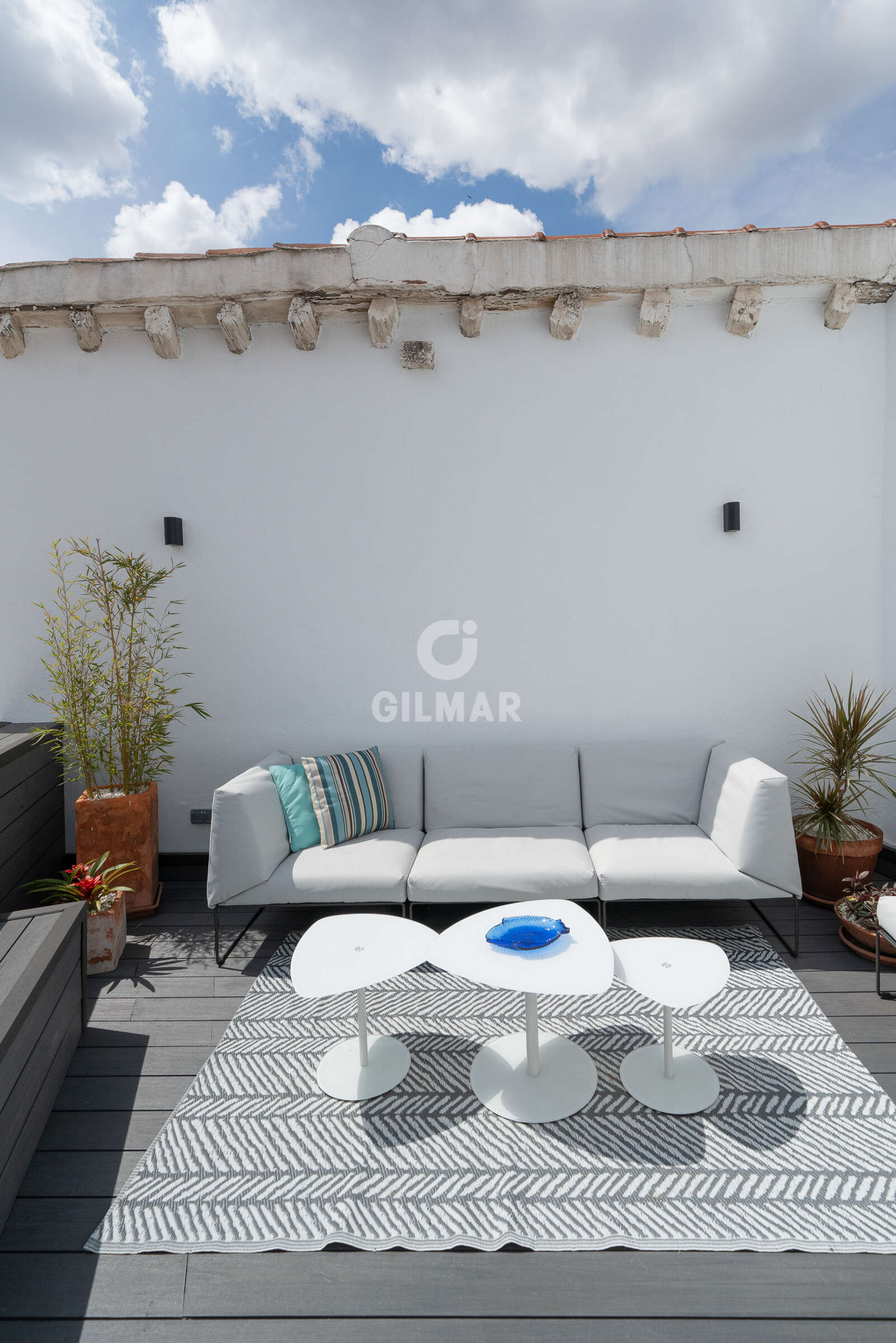 Property slider Gilmar