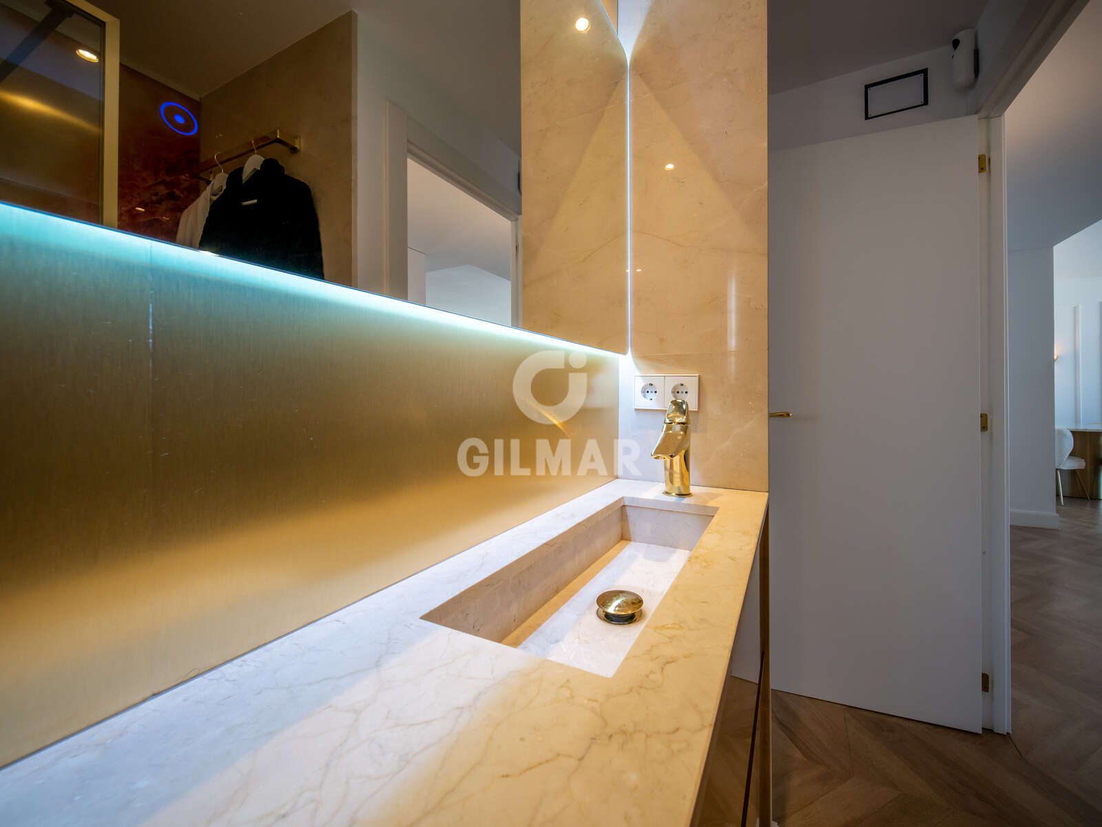 Property slider Gilmar