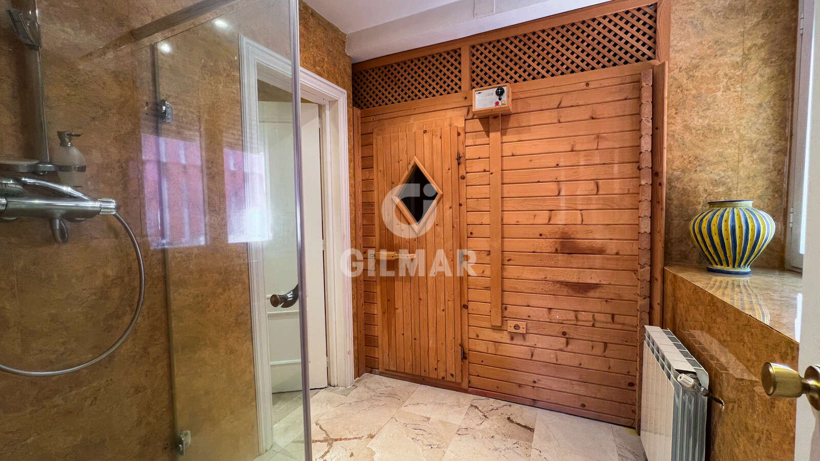 Property slider Gilmar