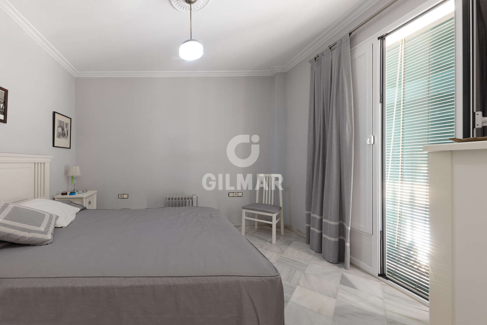 Property slider Gilmar