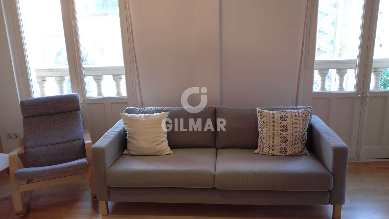 Property slider Gilmar