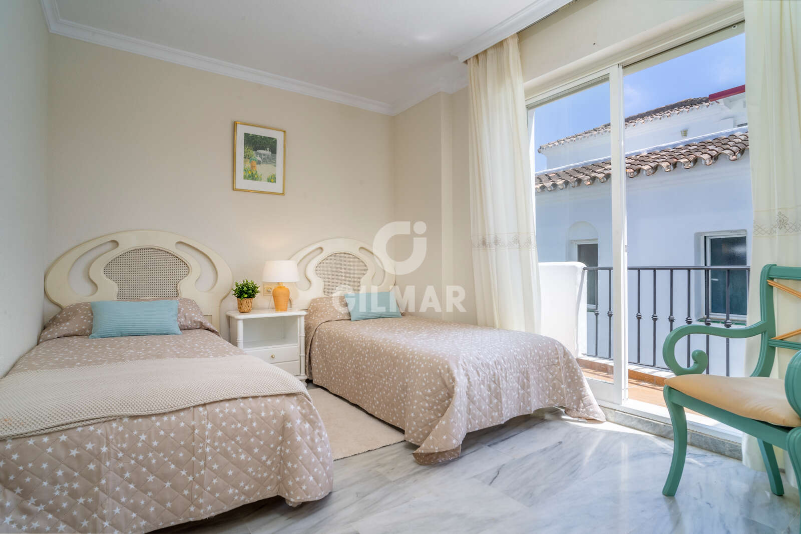 Property slider Gilmar