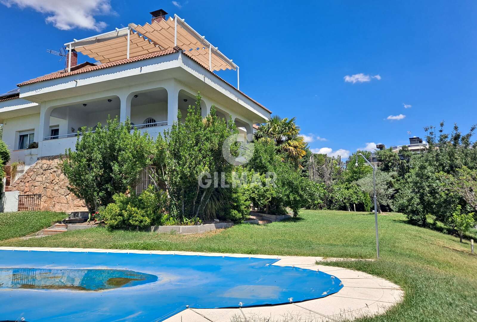 Property slider Gilmar