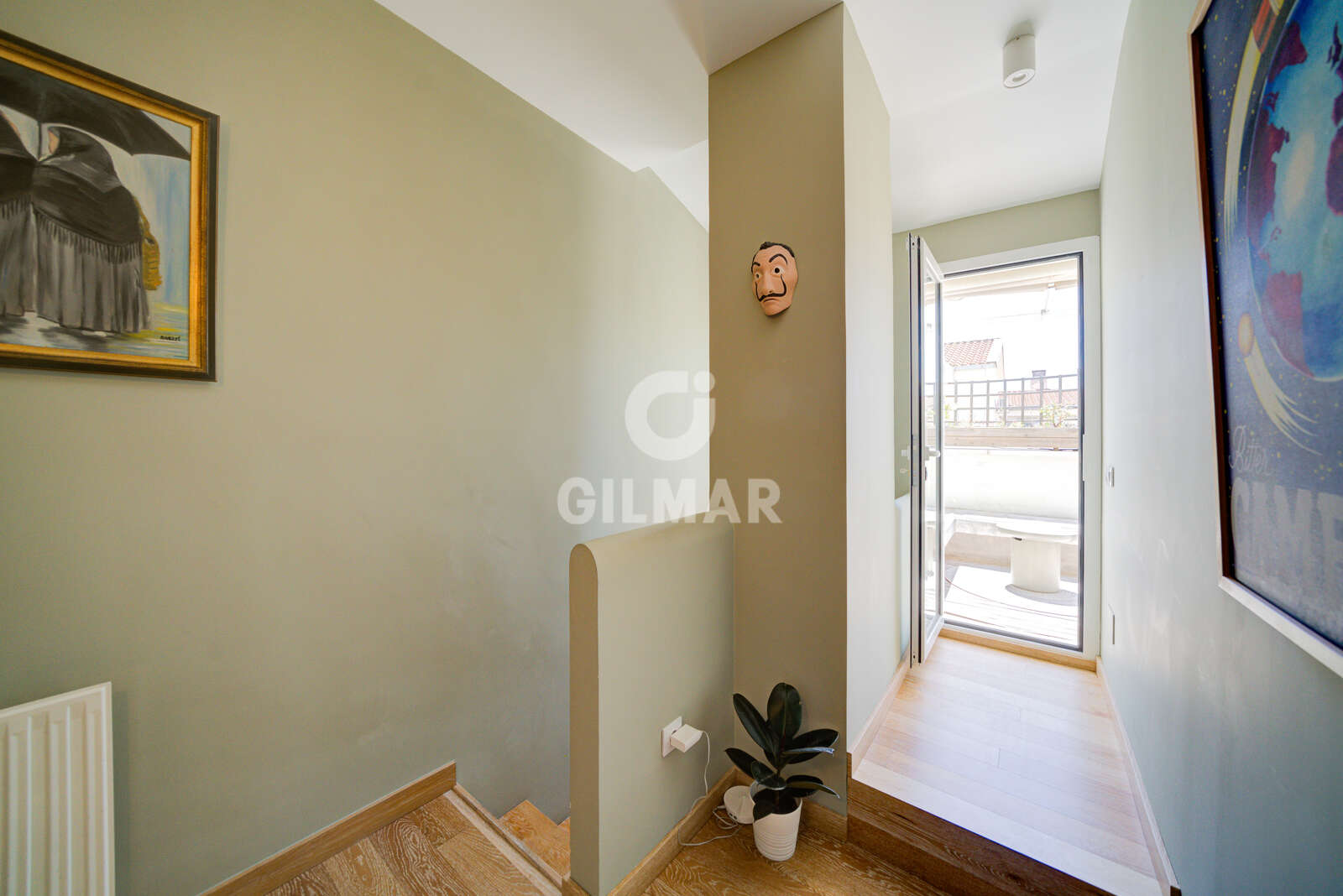 Property slider Gilmar