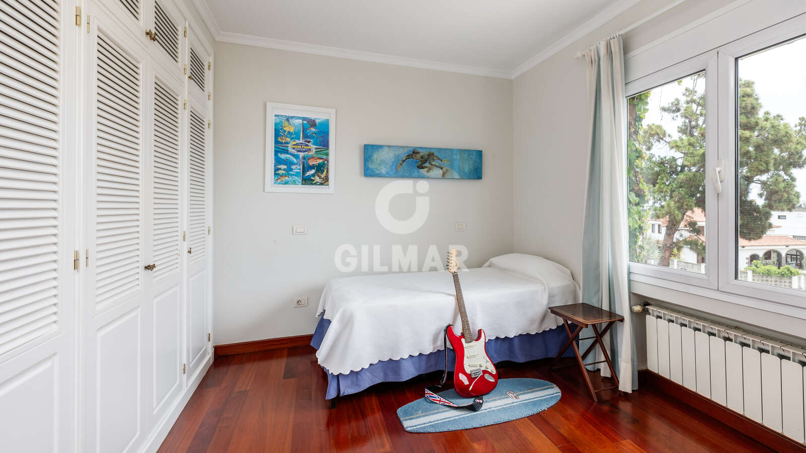 Property slider Gilmar